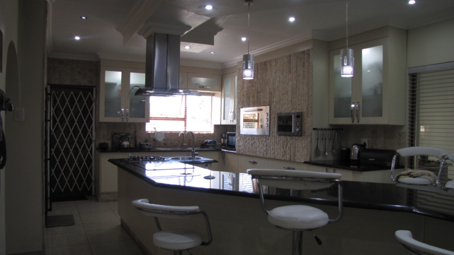 4 Bedroom Property for Sale in Dorchester Heights Eastern Cape